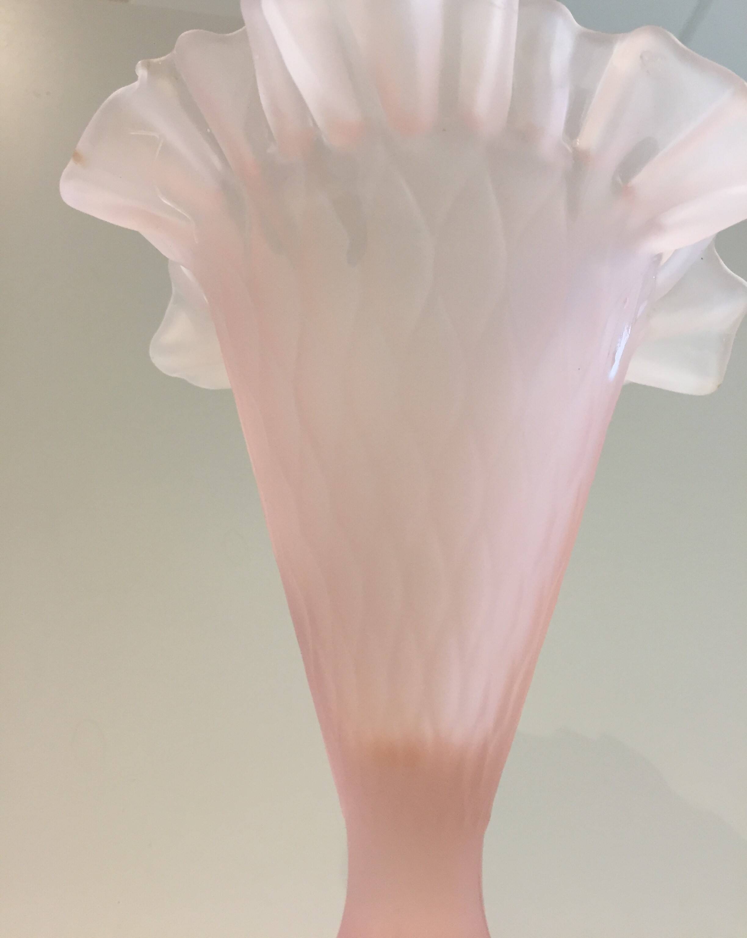 Old Corolle Vase in Pink Frosted Glass Vintage Italian Work Murano Empoli ??