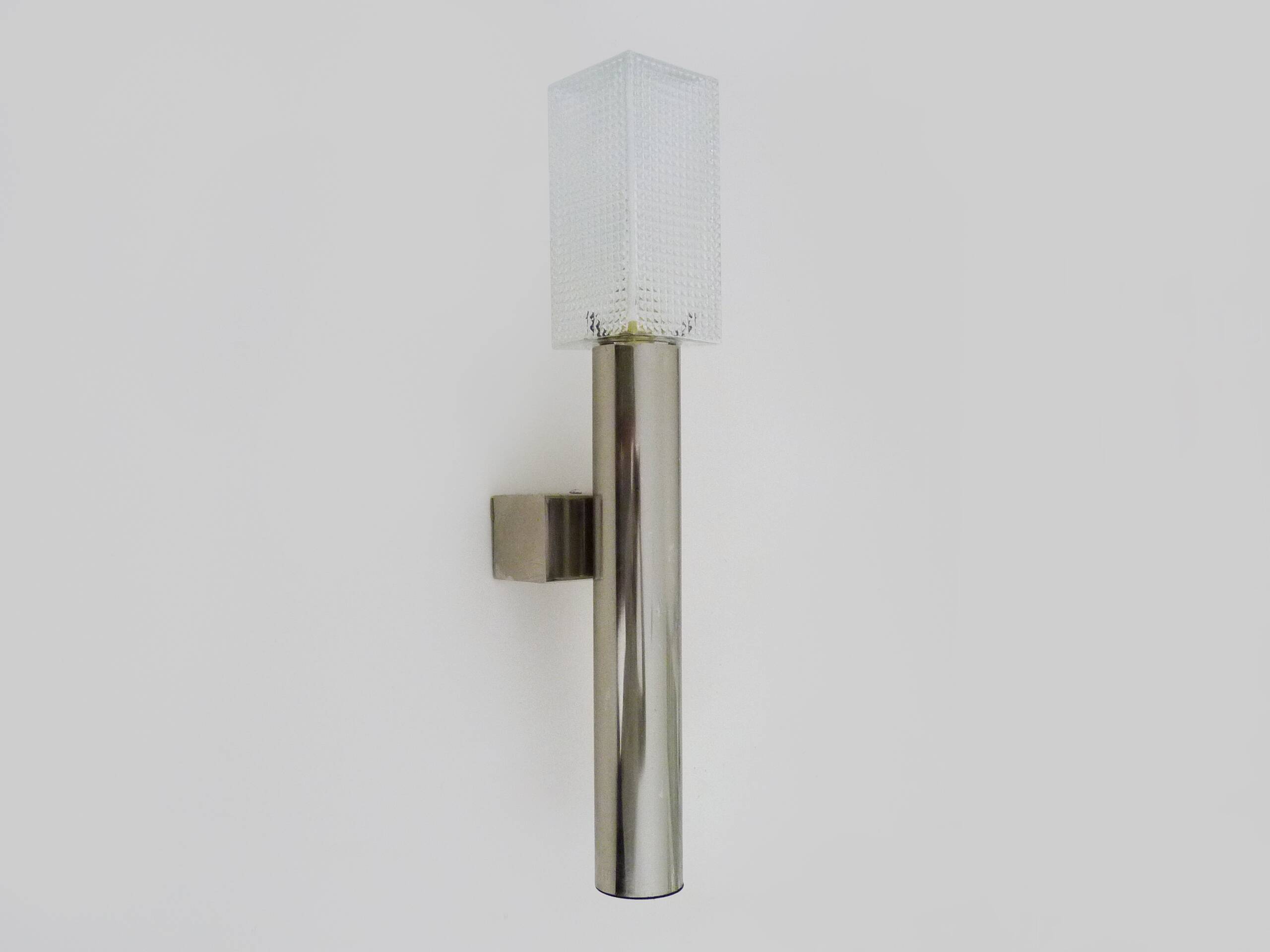 Large wall light in brushed metal. 70s
