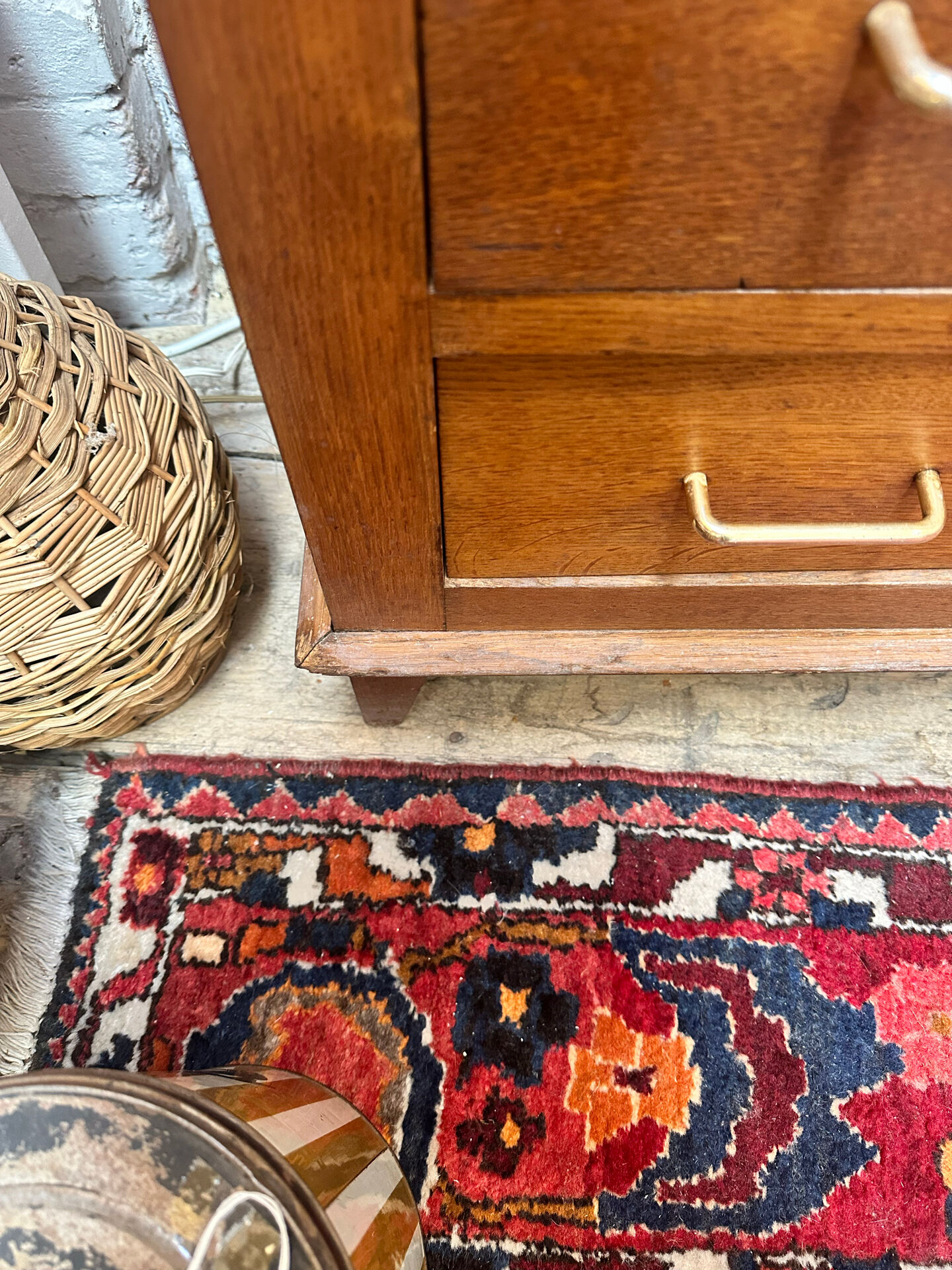 Commode vintage