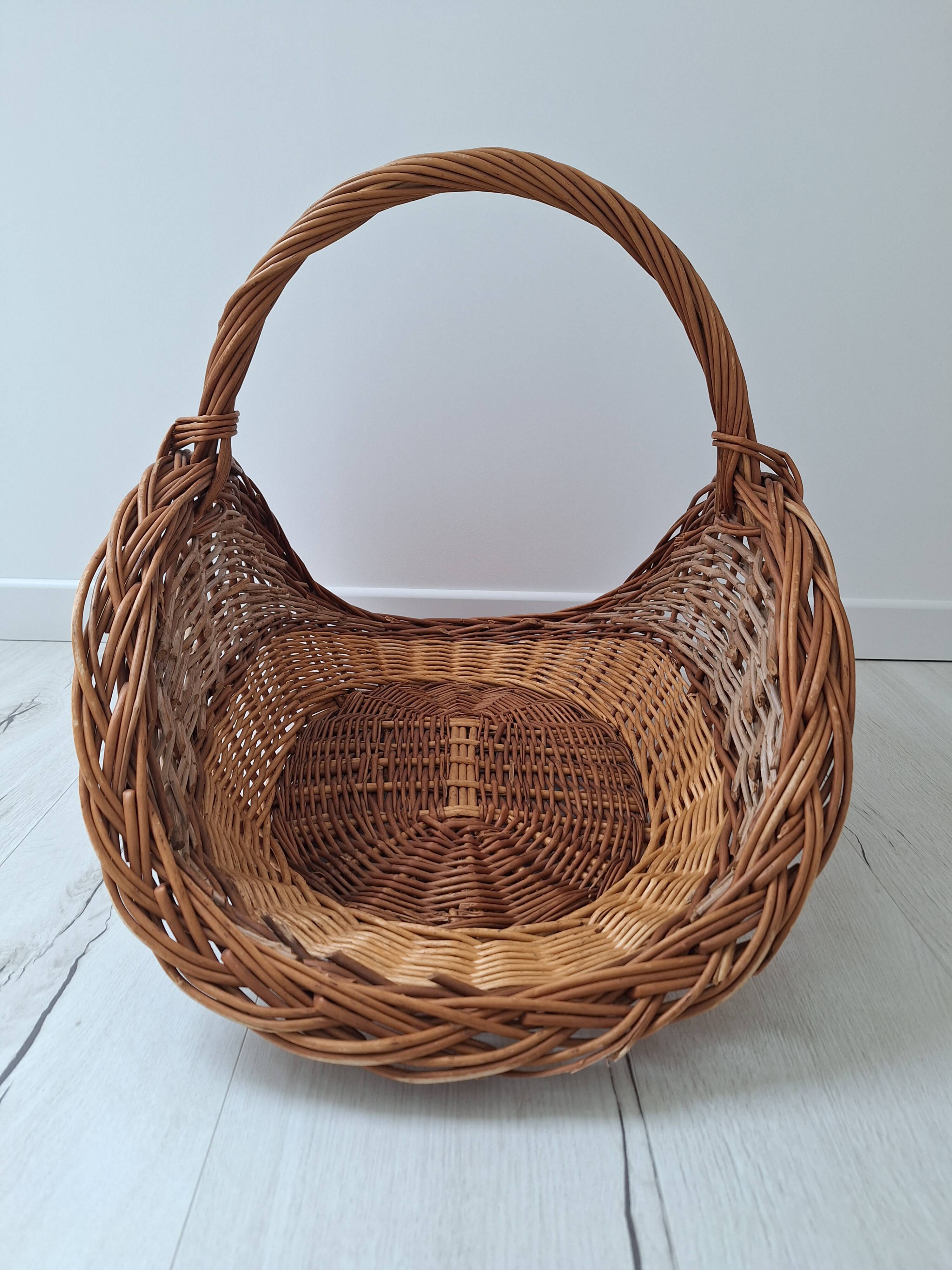 Vintage log basket