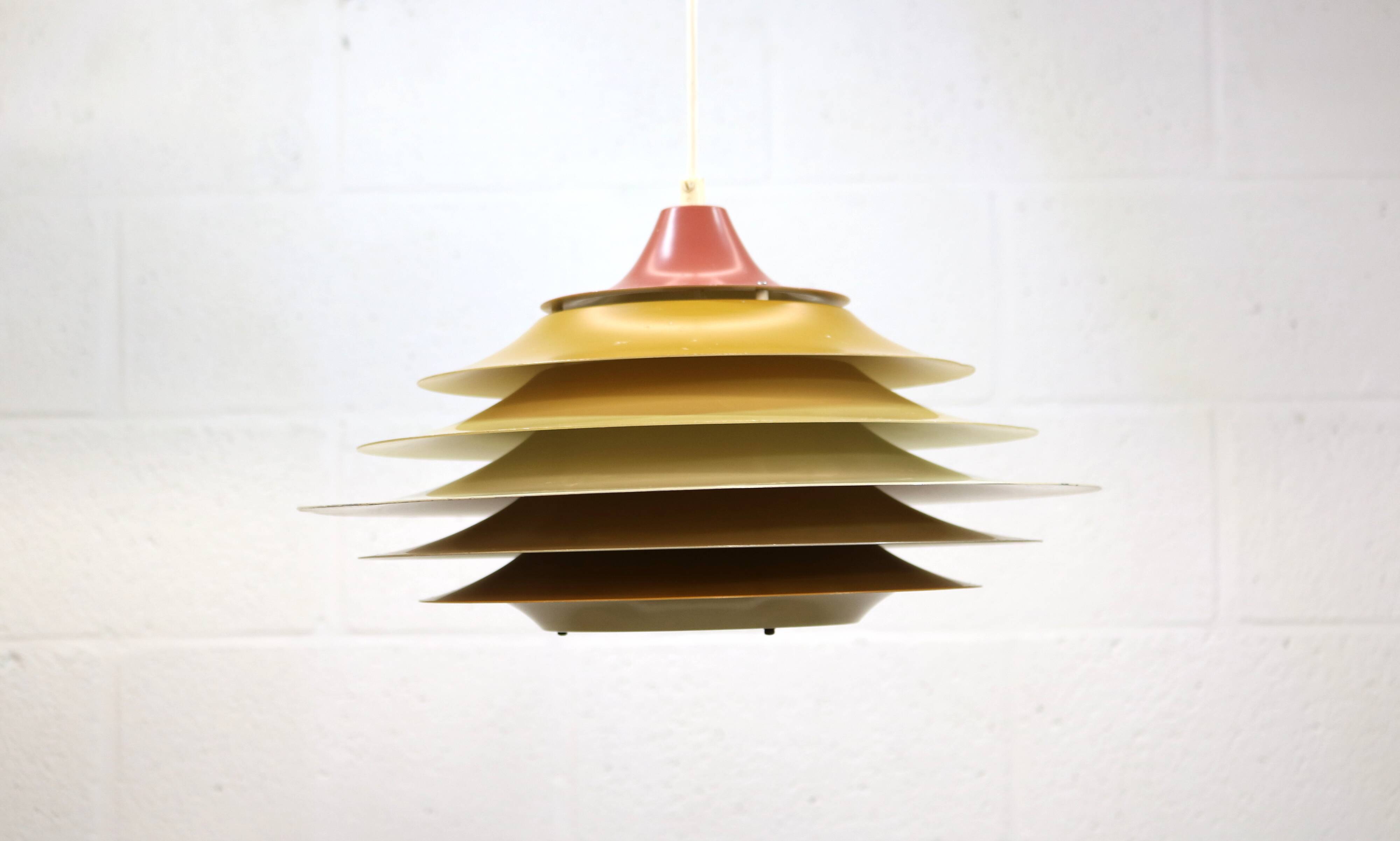 Suspension Vitrika, 1960s