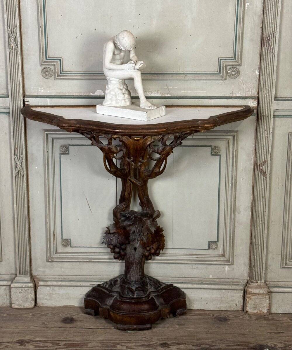 Console en bois sculpté et doré, Italie du Nord, XIXème siècle