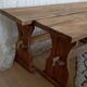 Paire de bancs anciens