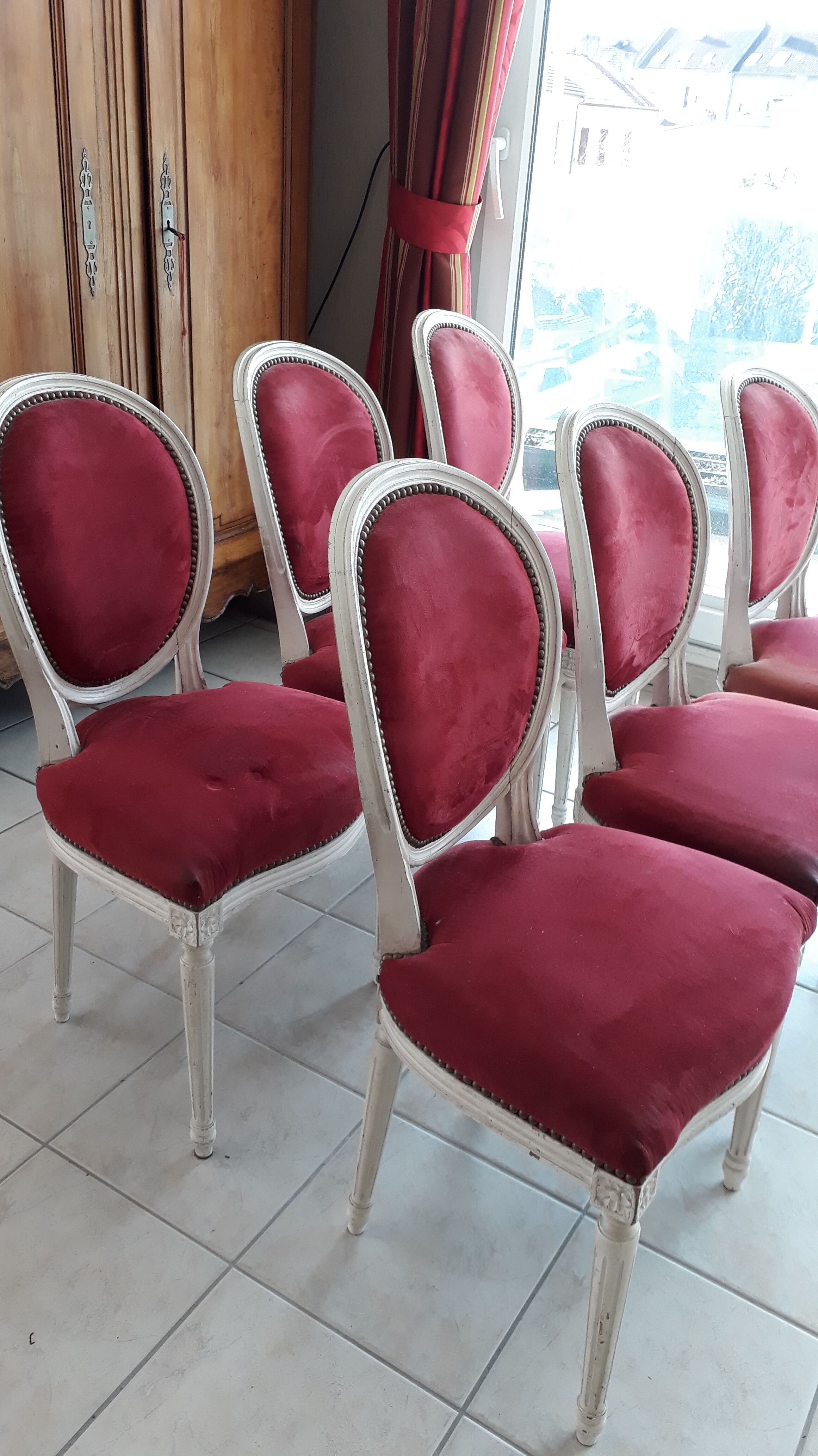 6 Louis XVI chairs