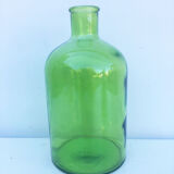 Vase green