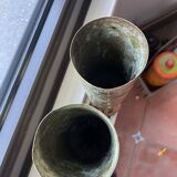 Paire de vases en laiton