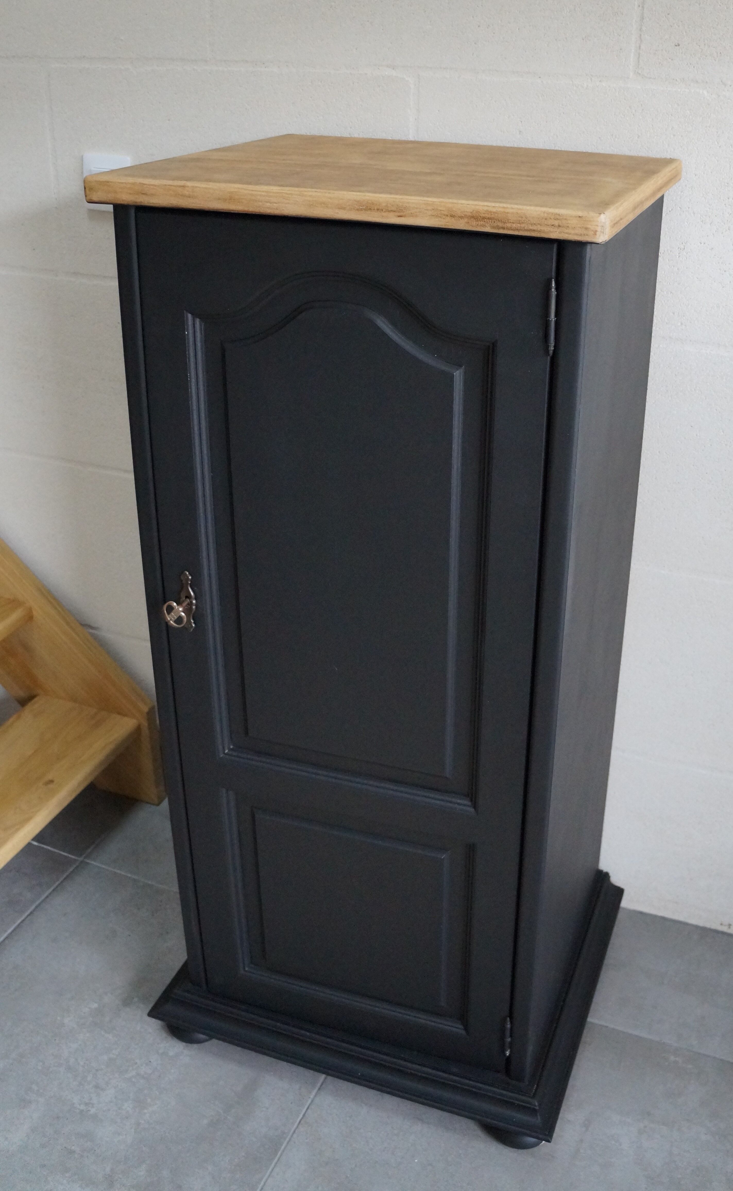 Armoire noire