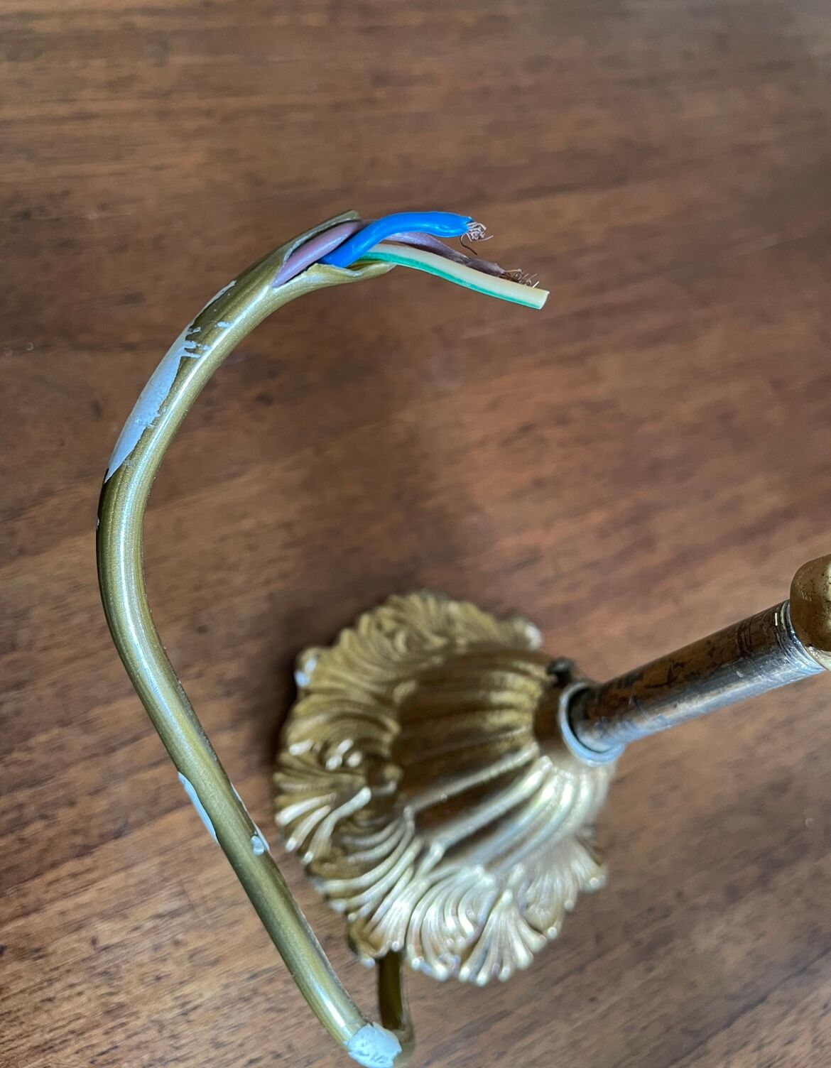 Chandelier pampilles D24