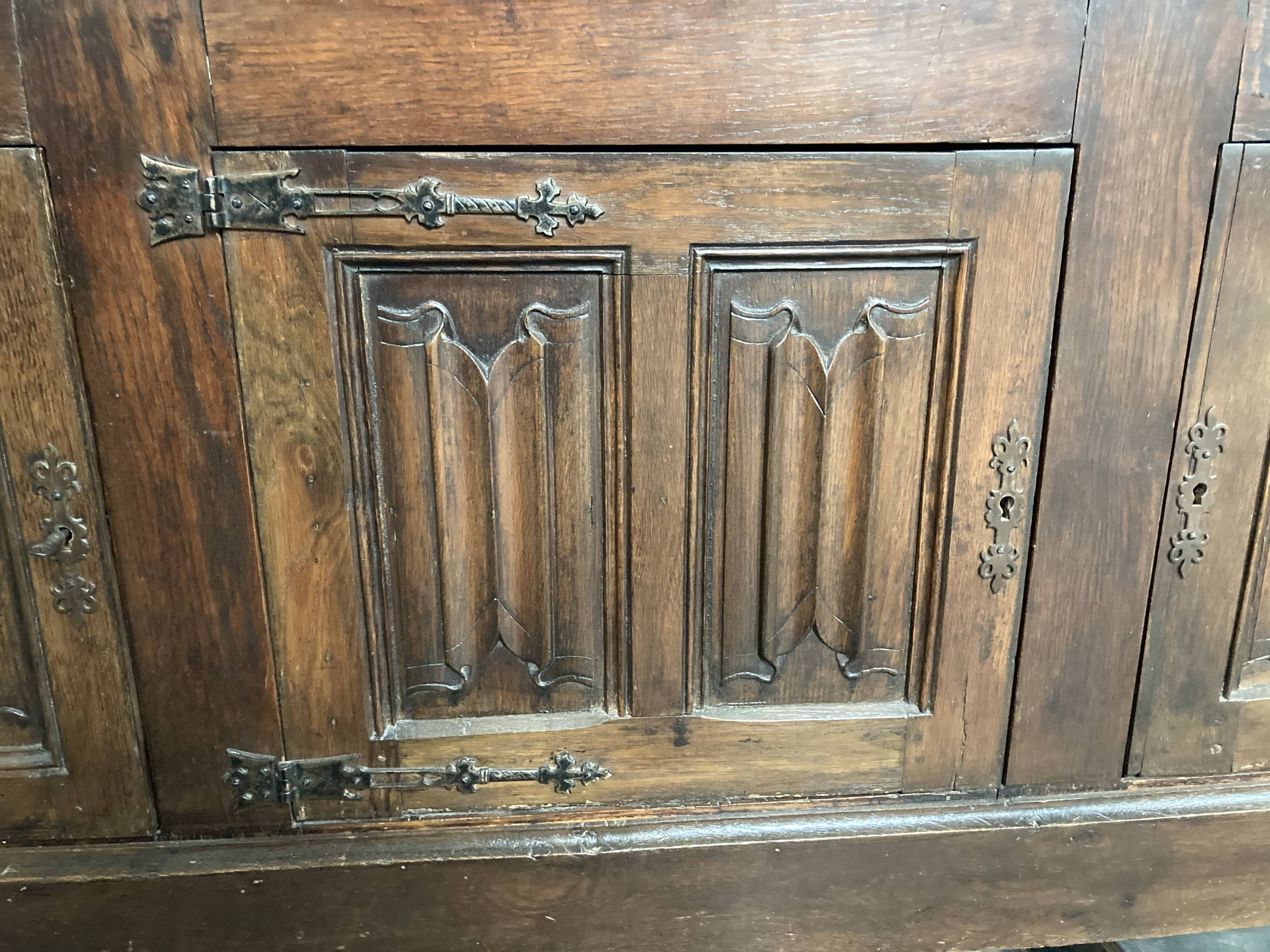 Sideboard 3 doors
