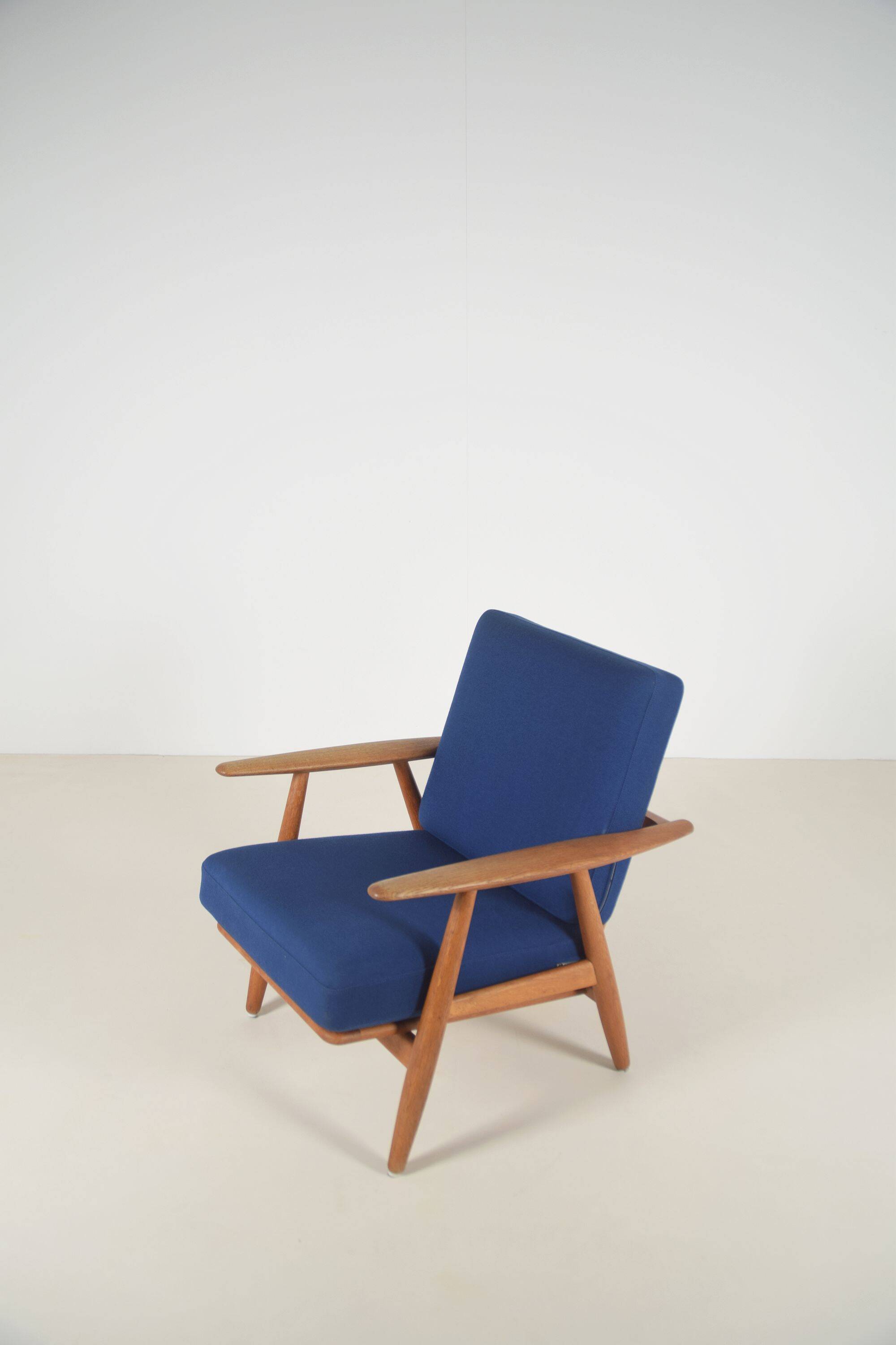 Danish Cigar GE240 chair by Hans Wegner for Getama, 1950s