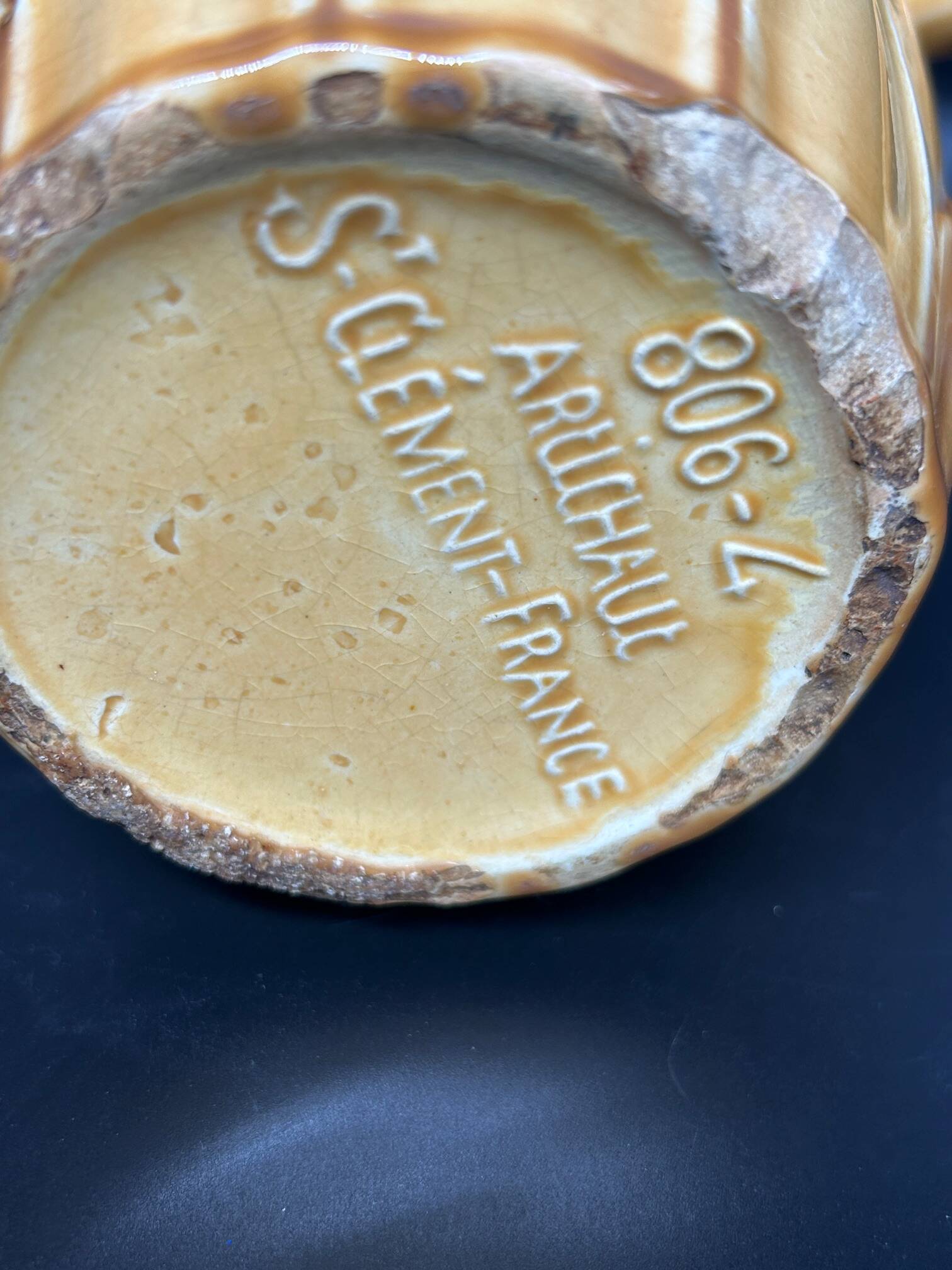 Saint Clément earthenware jug "Artichoke"