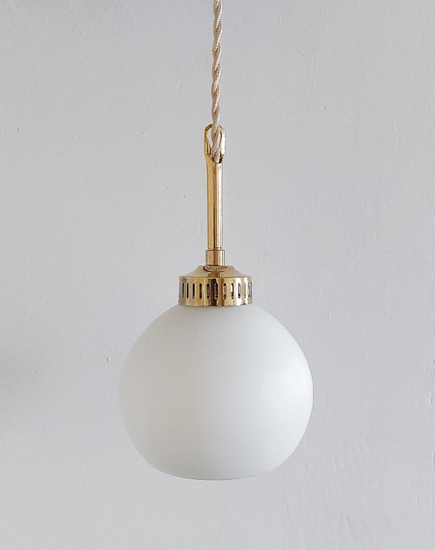 Vintage opaline walker