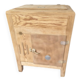 wooden cooler