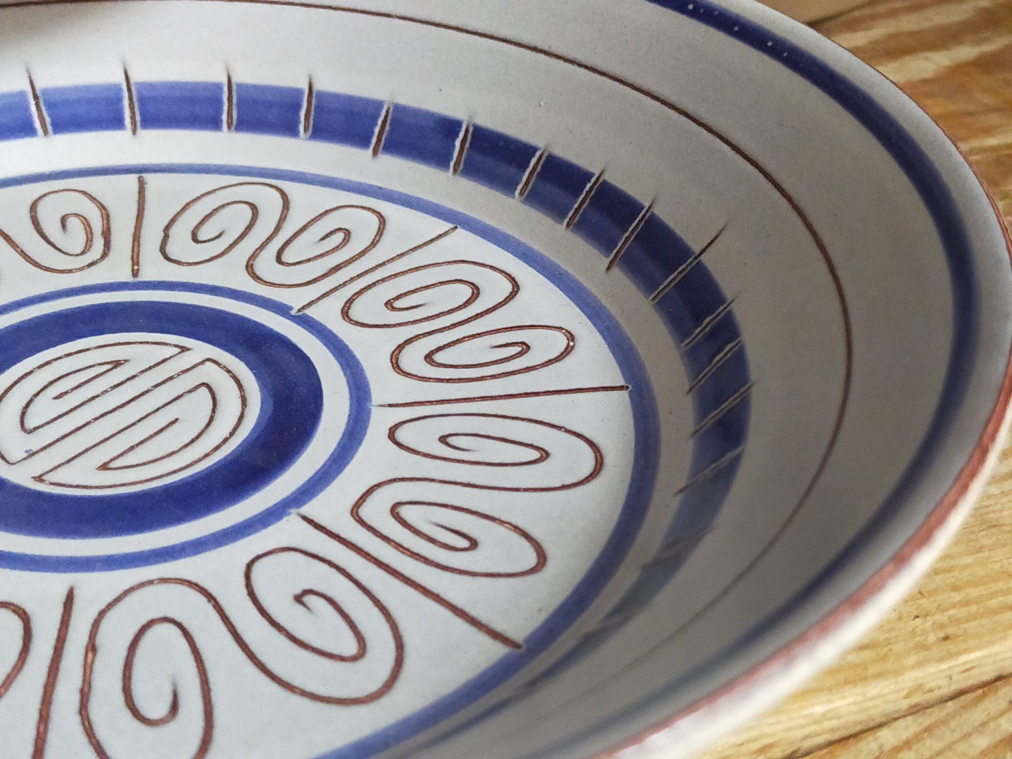 Cinq assiettes creuses céramiques M.B.F.A  PORNIC vintages service Daphné