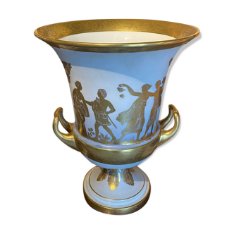 Medici vase in Italian porcelain and gilded with gold