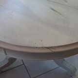 Round table & 3 chairs