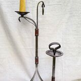 Ensemble par J.P. Ryckaert lampadaire et cendrier en fer forgé et cuir, France 1950