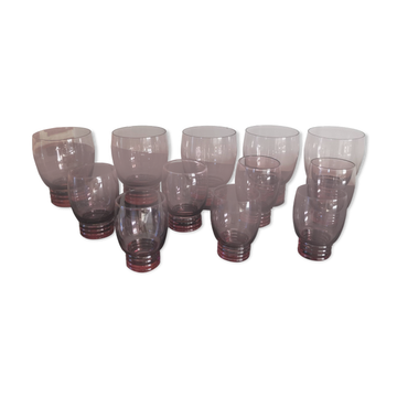Set of 50s art deco purple/rosé blown glass glasses