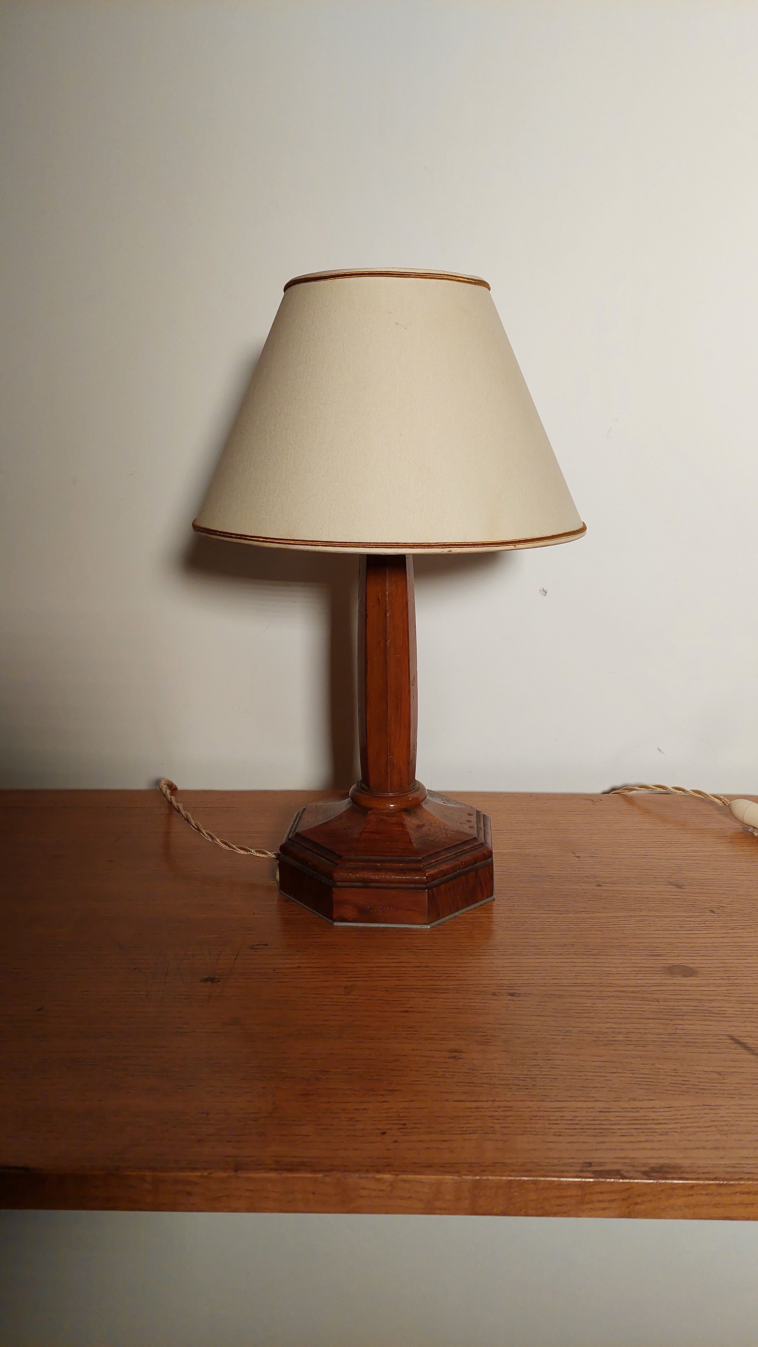 Art Deco table lamp