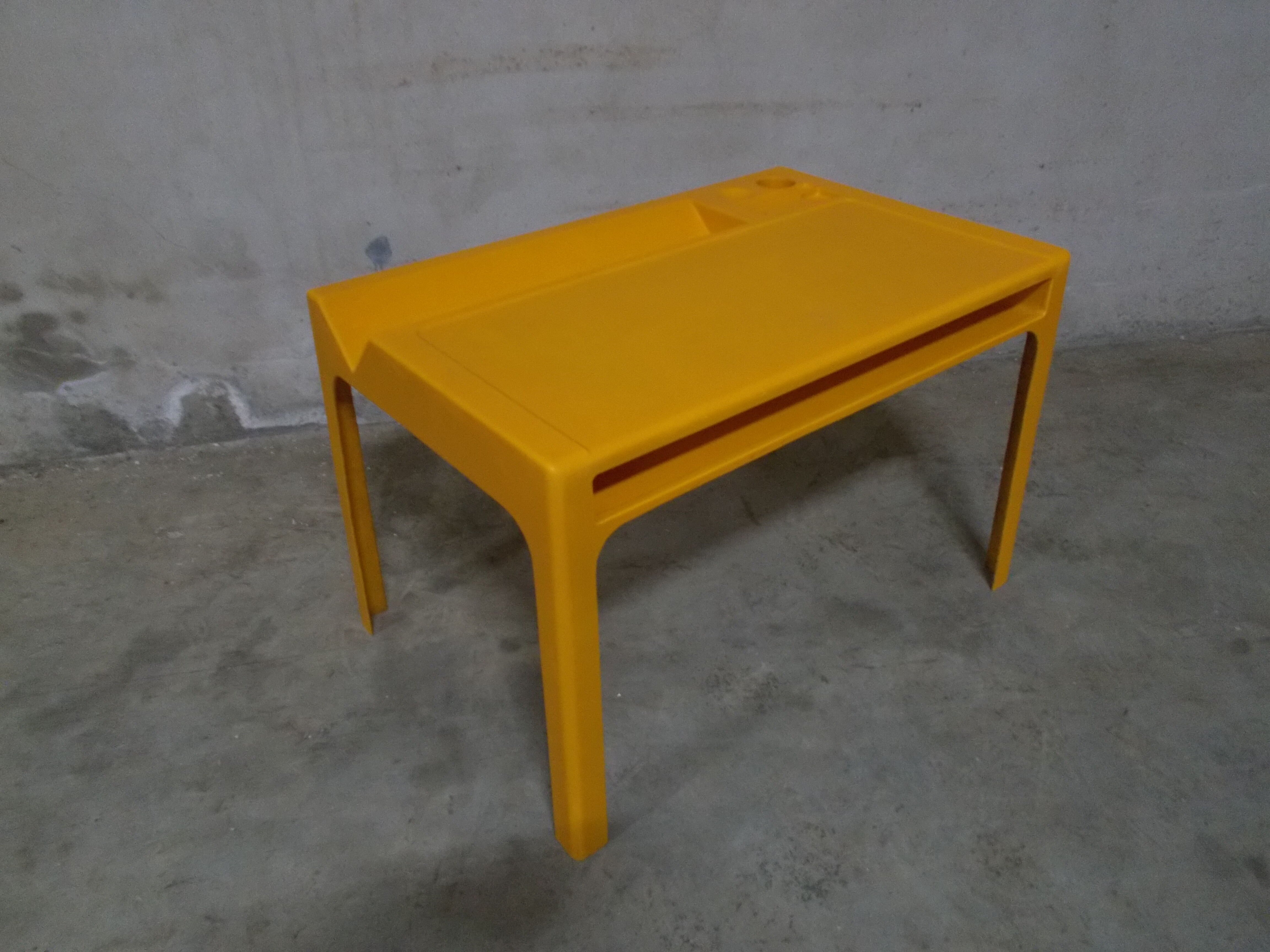 Ozoo desk by Marc Berthier 70's