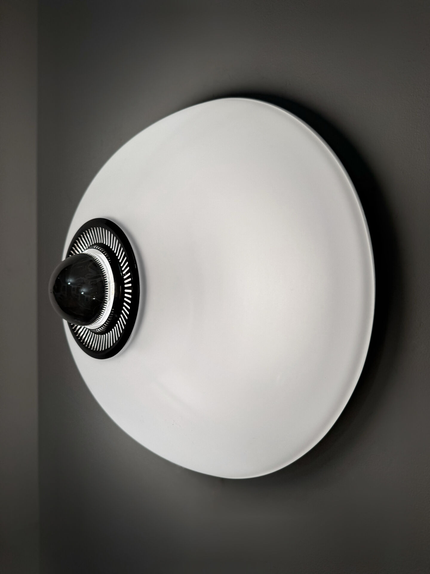 Plafonnier applique Artemide Gismondi années 80