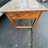 Farm table