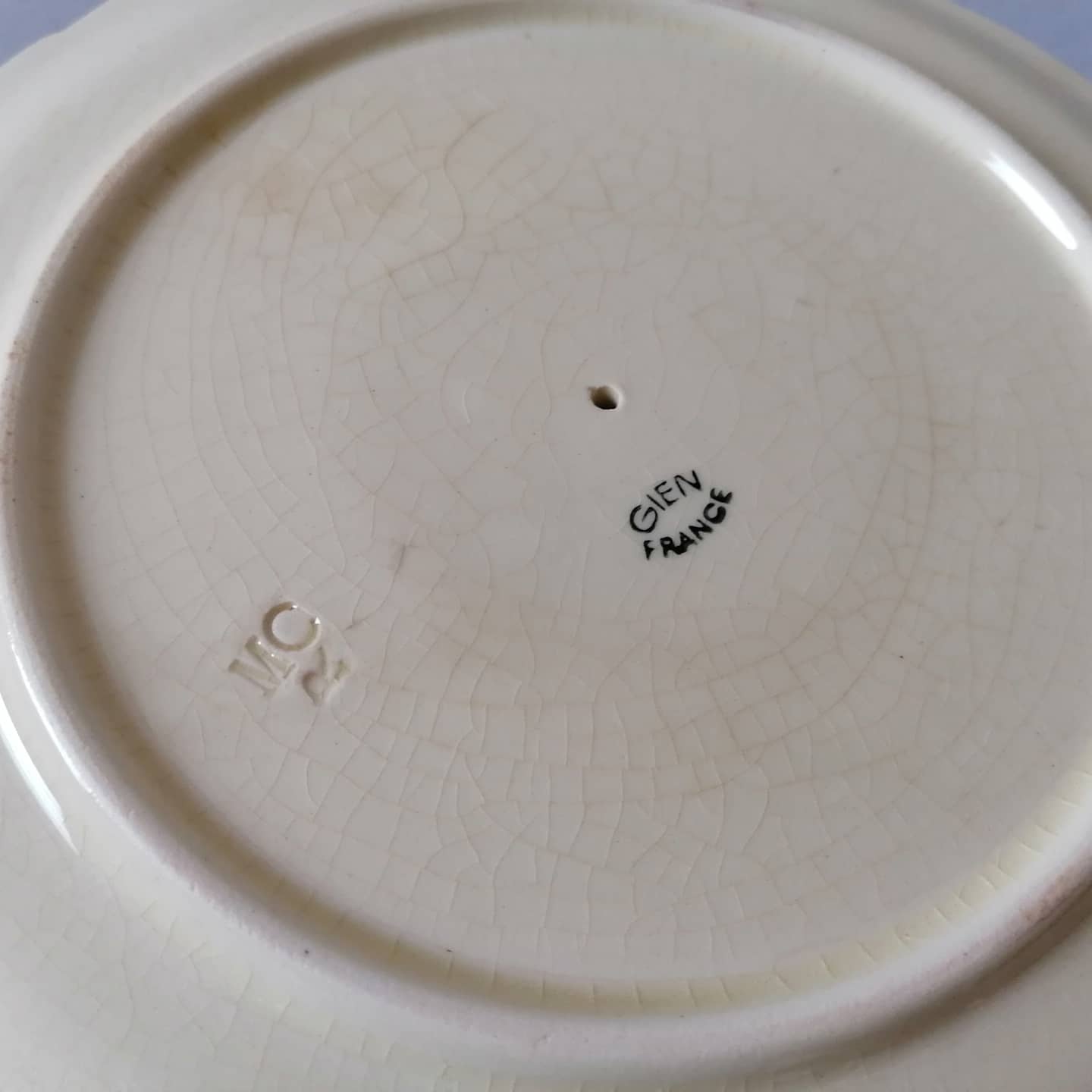 Gien's earthen saucière