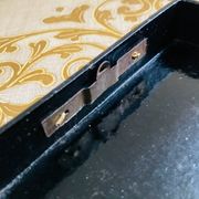 19th-century Chinese lacquer box, handmade motifs, coat of arms of PARIS