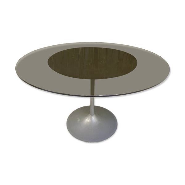 Table pied tulipe
