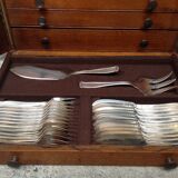 Ménagère Apollonox 186 pieces en métal argenté dans coffret bois
