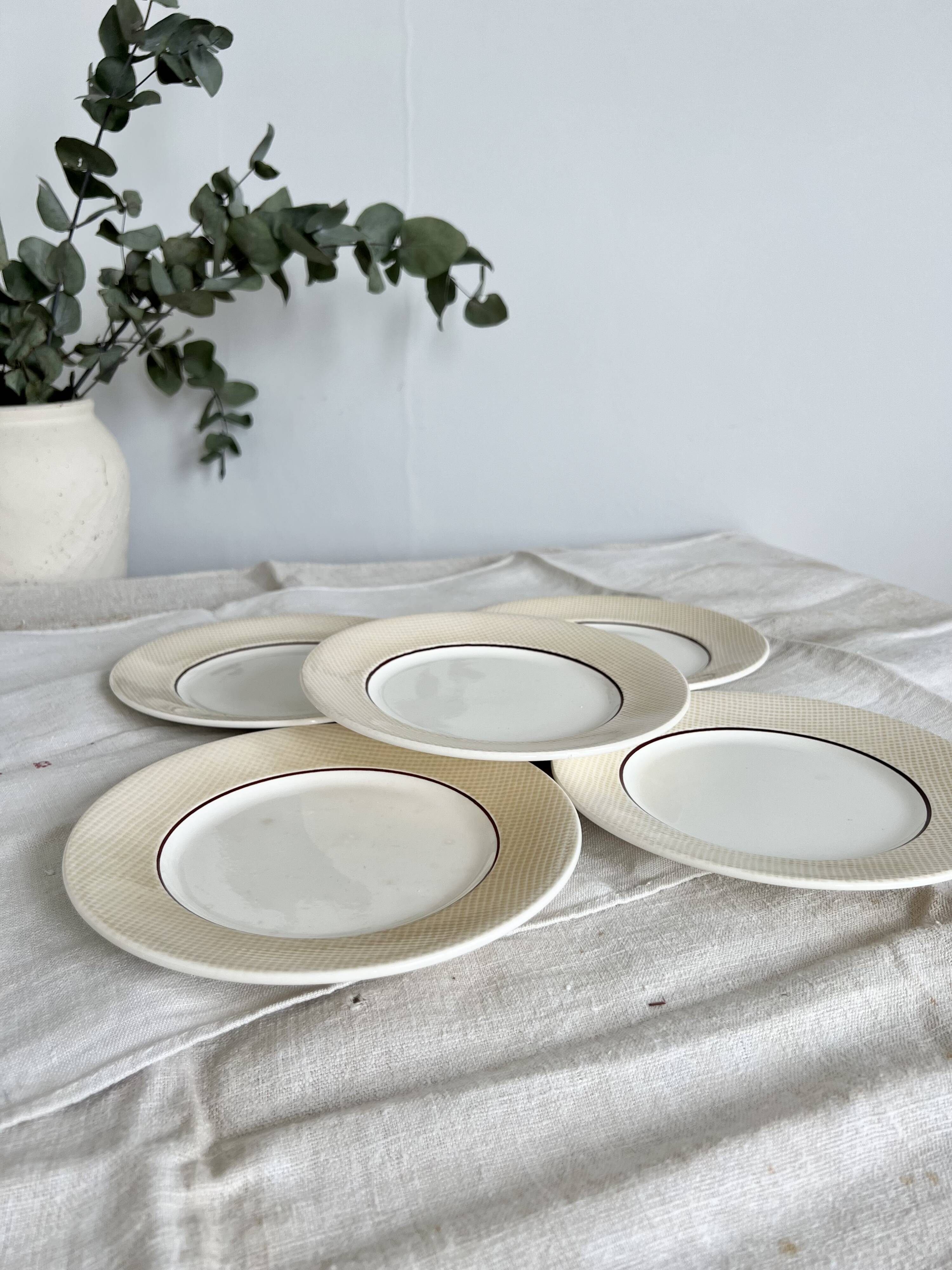 5 vintage earthenware dessert plates stamped Salins - Marli beige and white gingham