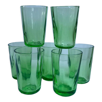 Set of 7 green glass liquor glasses 60s-70s