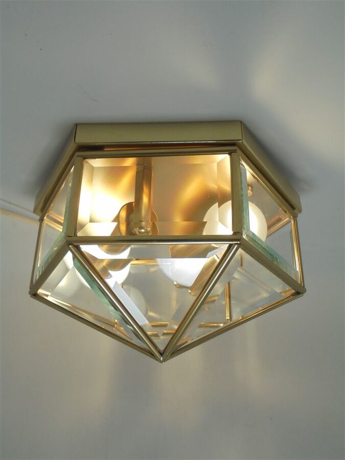 Ceiling light