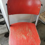 Set of 14 vintage stackable chairs