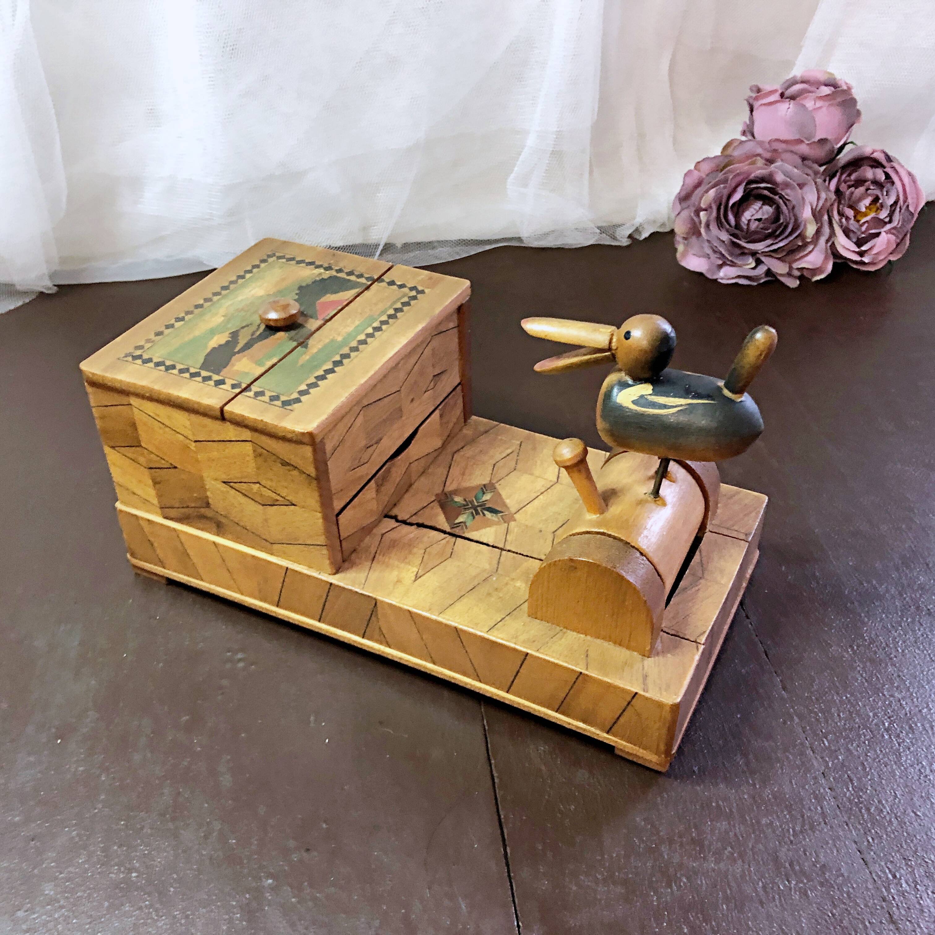 Cigarette dispenser inlaid wood Retro 30/40