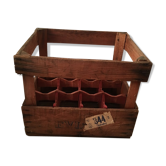 Caisse evian bottle holder