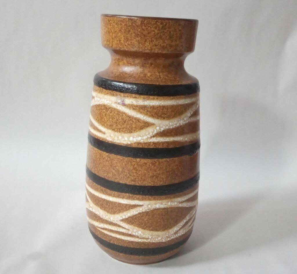 German Vase Made by Scheurich 242-22