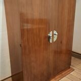 Vintage 2-door cabinet