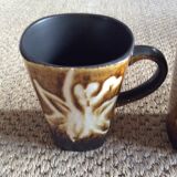 Series of 3 mugs
