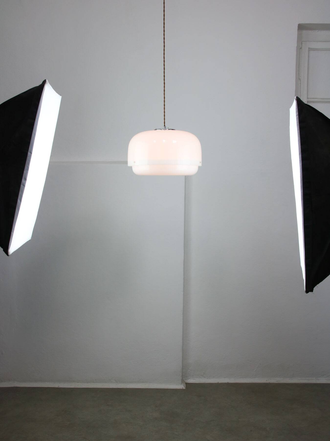 Italian White Medusa Pendant Lamp by Luigi Massoni for Guzzini, 1970s