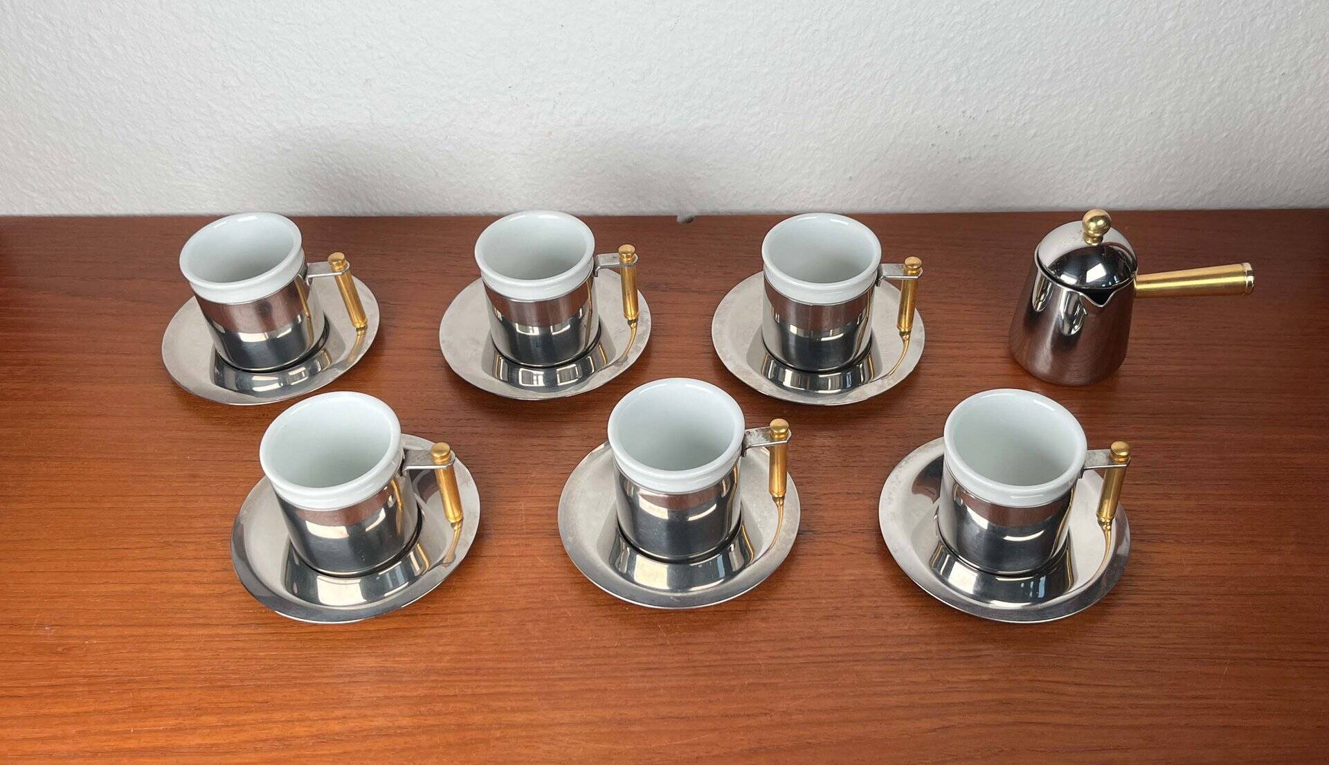 Espresso cups and saucers from the Italian postmodern Lavazza Oro series by Balzano, 1980s, set of 7.