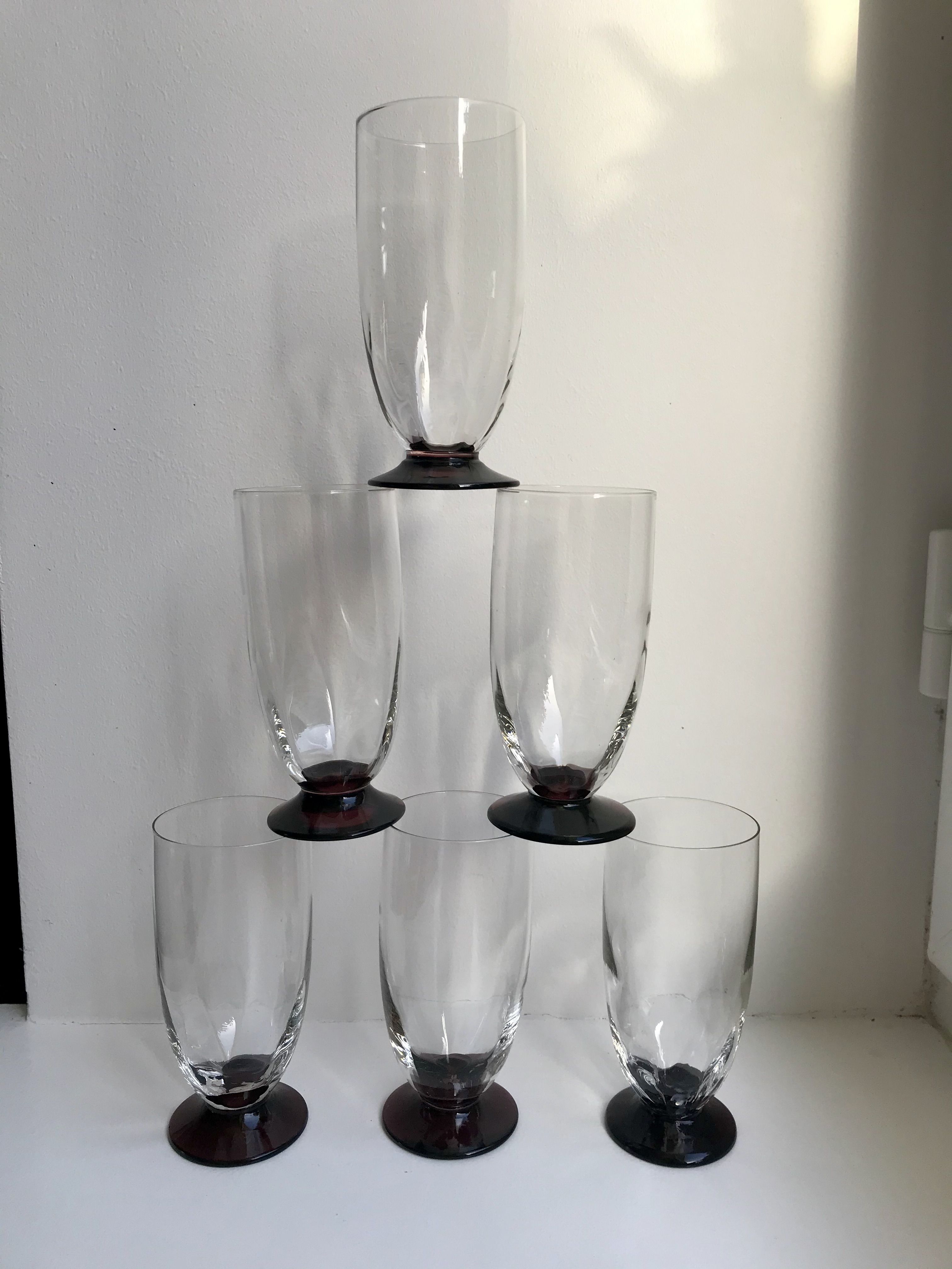 Set of 6 champagne flutes with purple feet Art Deco 30s
