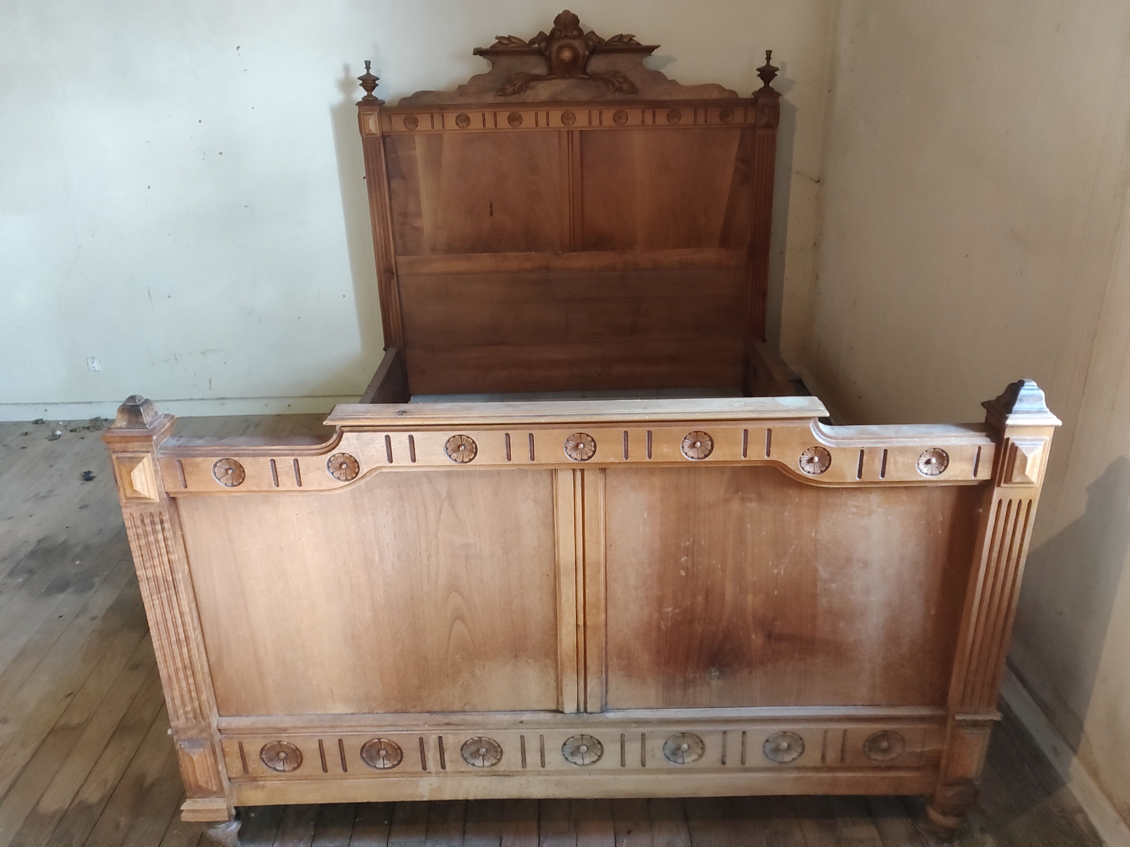 Ancient bed with medallion