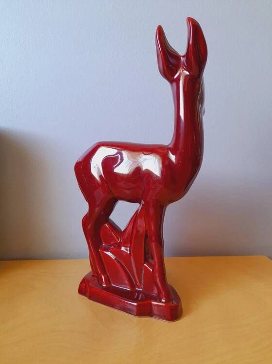 Art Deco Biche in St Clément Faience