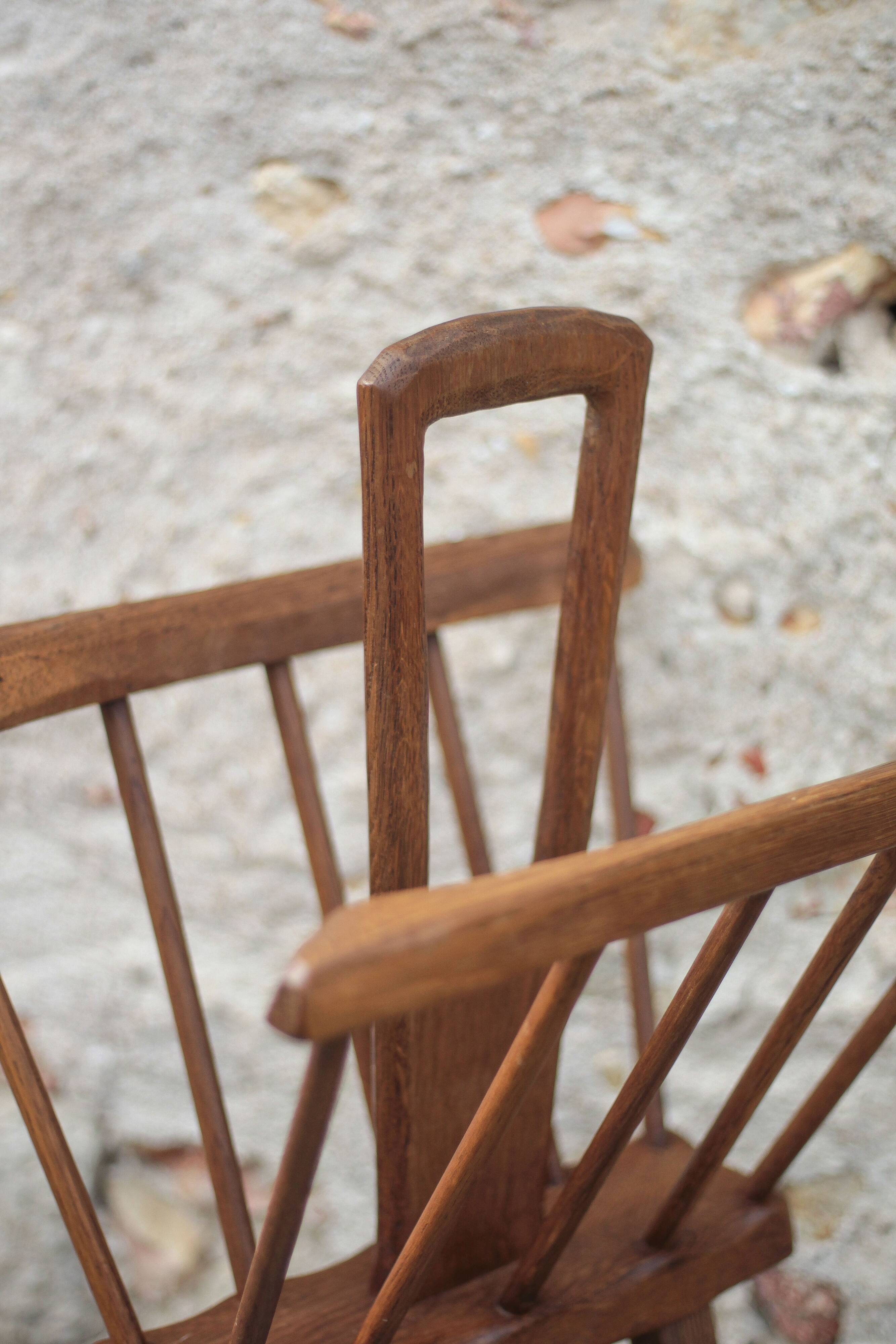 Vintage brutalist wooden magazine rack, magazine holder, newspaper, magazine.