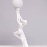 Lampe art déco femme nue en céramique blanche globe italie années 70