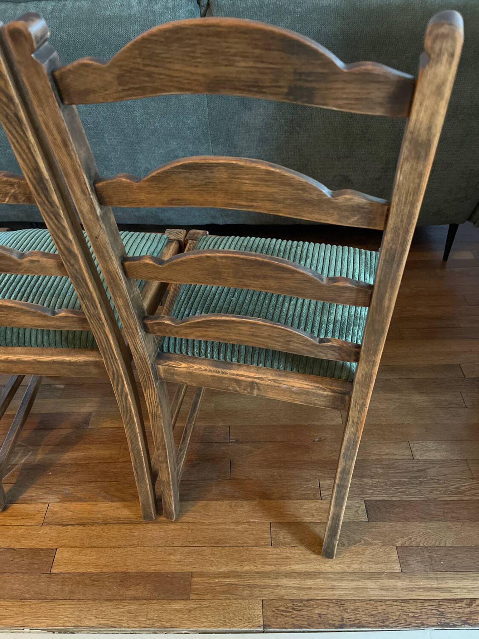 4 antique chairs with green velvet upholstery