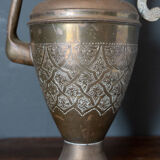 Oriental ewer in brass or copper with handle mid-twentieth