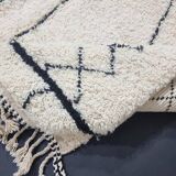 Decorated white Berber carpet 200cmx300cm
