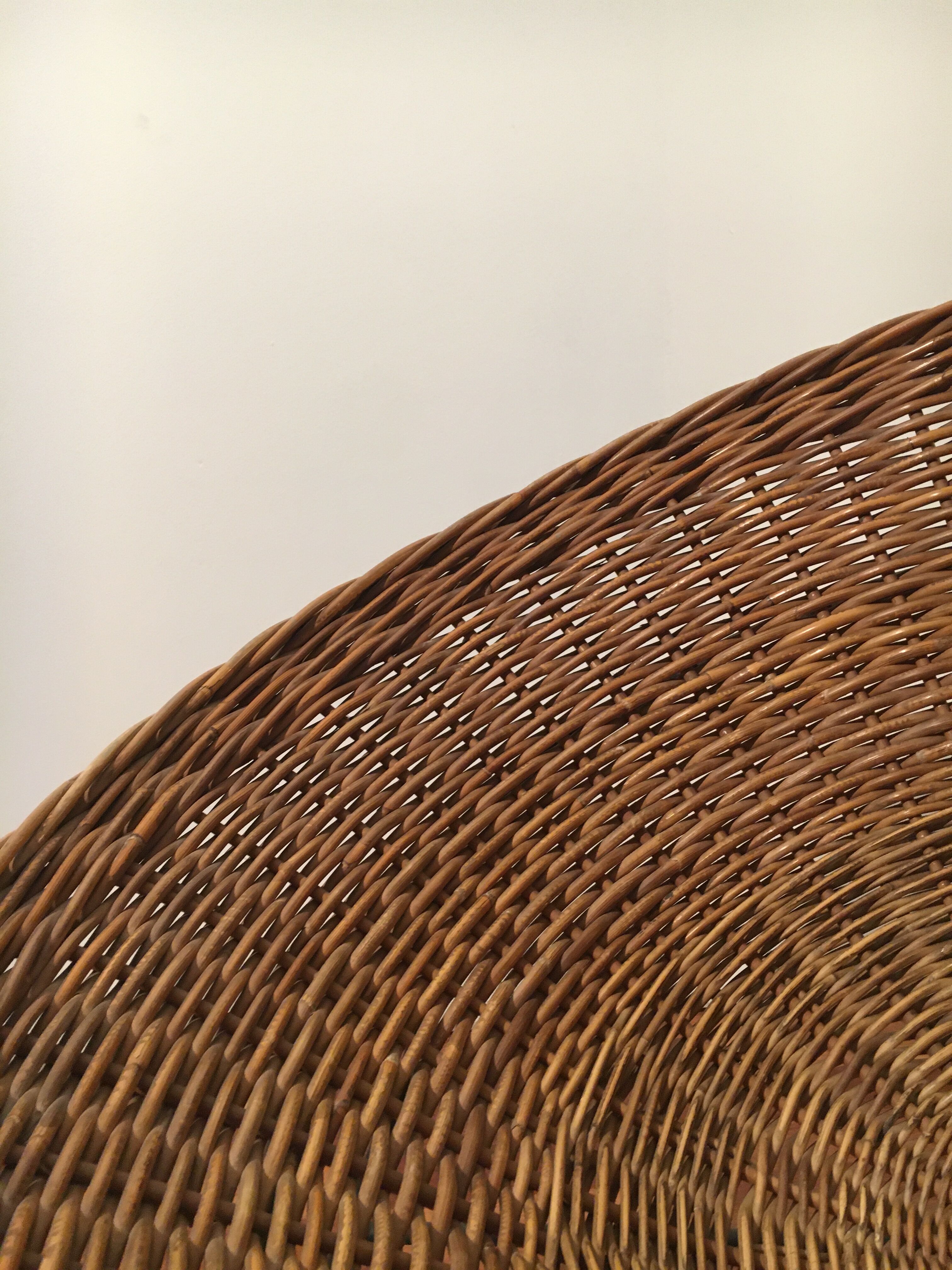 Fauteuils corbeille Roberto Mango